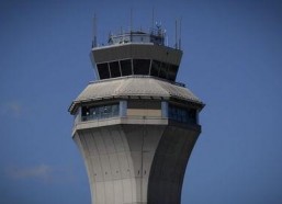 管制塔,管制塔视角下的航空交通指挥艺术